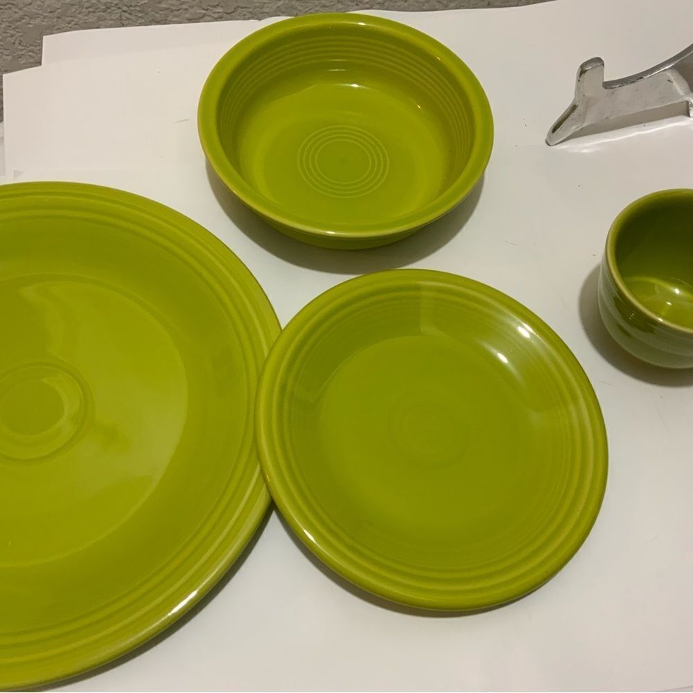 NEW Fiesta Ware Lemongrass 4 pc place setting Homer Laughlin - Picture 7 of 10